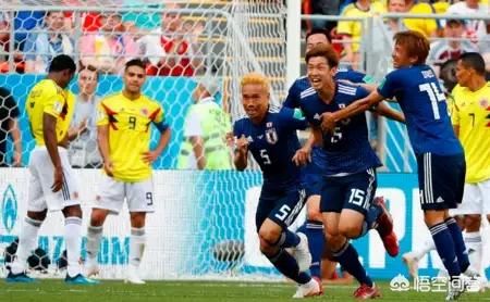 日本 哥伦比亚，世界杯日本队2-1战胜10人应战的哥伦比亚队，你如何评价本场比赛